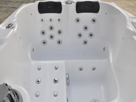 Мини спа-бассейн Kingston JCS-21 Мини спа-бассейн Kingston JCS-21